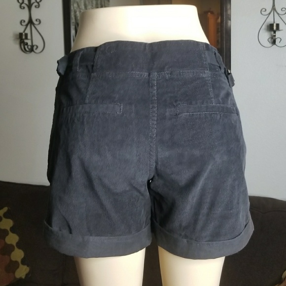 NEW🔥 Ellemenno Corduroy Black Shorts - Picture 3 of 3